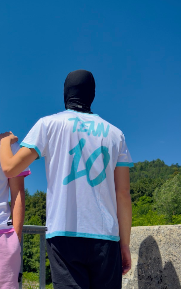 Maillot de sport blanc bleu